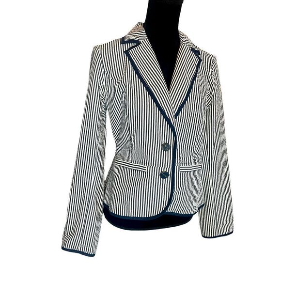 SANDRO NAUTICAL NAVY & WHITE STRIPED CLASSIC BUSINESS CASUAL WOMENS SIZE MEDIUM - Picture 1 of 12